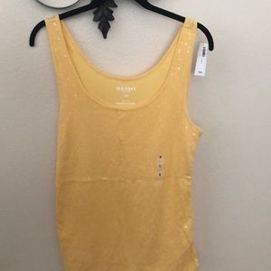 🎒 Yellow sequined tank